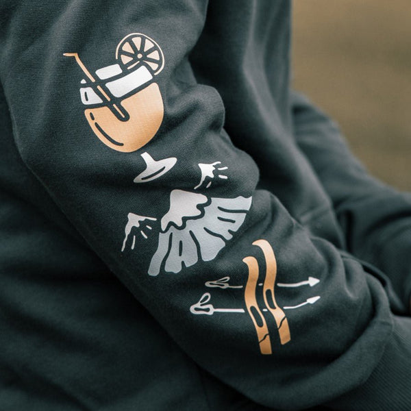 Organic "Aprés Ski Club" Hoodie - Stoked&Woke Clothing
